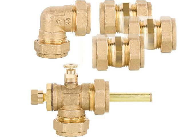 Solarpaket Röhrenkollektor HP30 Flachdach 14,67 m² - GEMA Shop